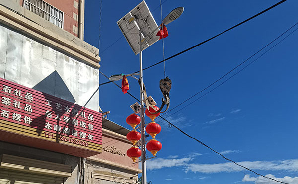 乐都智慧路灯如何实现城市节能管理