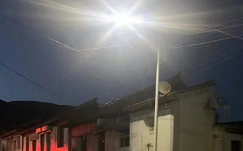 农村院子里最适合的乐都太阳能路灯亮度与安装要点 农村院子里最适合的乐都太阳能路灯亮度与安装要点