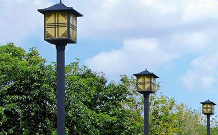 太阳能乐都庭院灯怎么选亮度与续航更耐用 太阳能乐都庭院灯怎么选亮度与续航更耐用